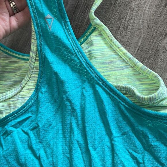 Ivivva Size 8 Top - Picture 3 of 3